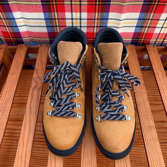 Sorel Ainsley Conquest ankle leather and suede waterproof boots - Picture 3 of 8